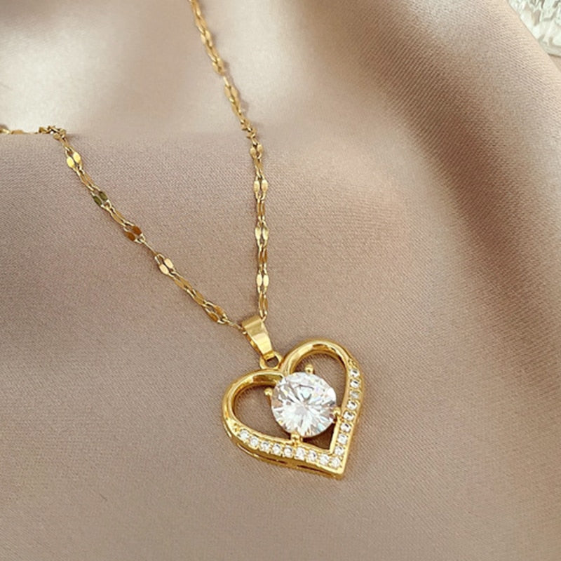 Artificial gems not fade color heart Pendant Necklaces for women Gold Titanium steel Neck Chain Jewelry Gift for Girl